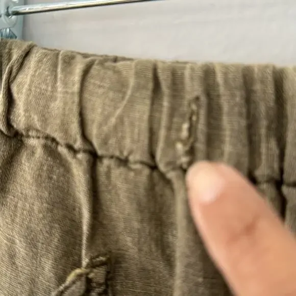 Free People Tomboy Raw Hem High Waisted Shorts Green Size Small Linen - Picture 4 of 11